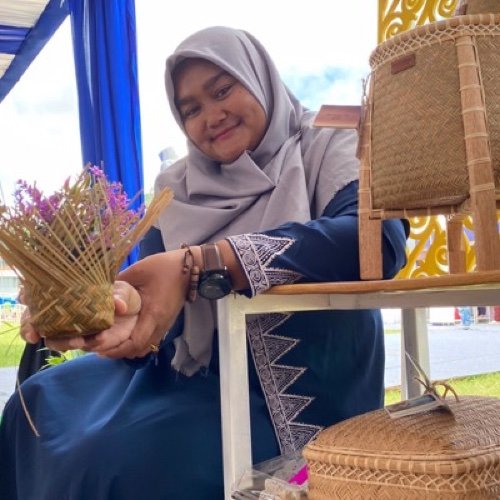Ulfa Fitria, Owner Bili Droe